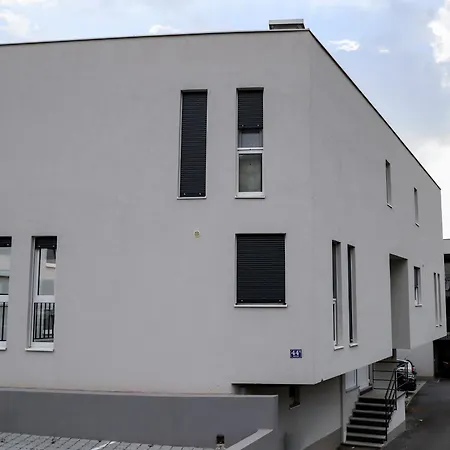 Megi Appartement